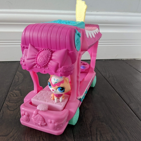 Littlest Pet Shop Sweet Truck - Picture 2 of 3